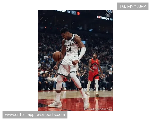 字母哥一条龙强势冲击,雄鹿全场爆发