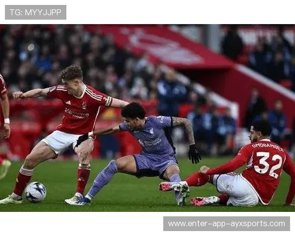 利物浦前场压迫见效频繁,对手难以出球